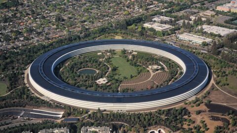 Aerial view of Apple Park in Cupertino, California
