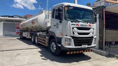A fuel tanker truck, representing the diesel supplies at the centre of a new US-Russia arrangement