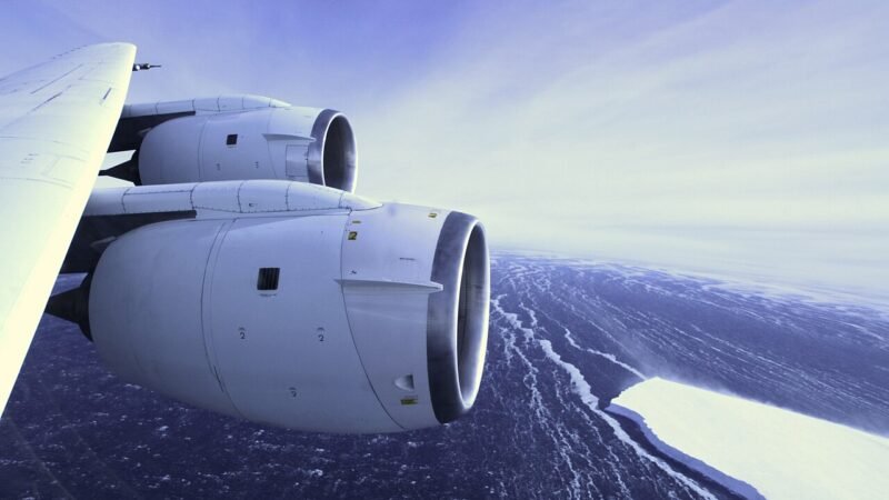 Antarctica's Ice Loss This Century Is Very Likely Locked In, Study Finds
